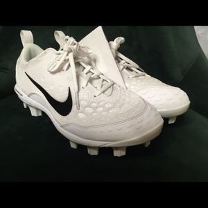 Nike Women's Hyperdiamond 2 Pro Softball Cleats